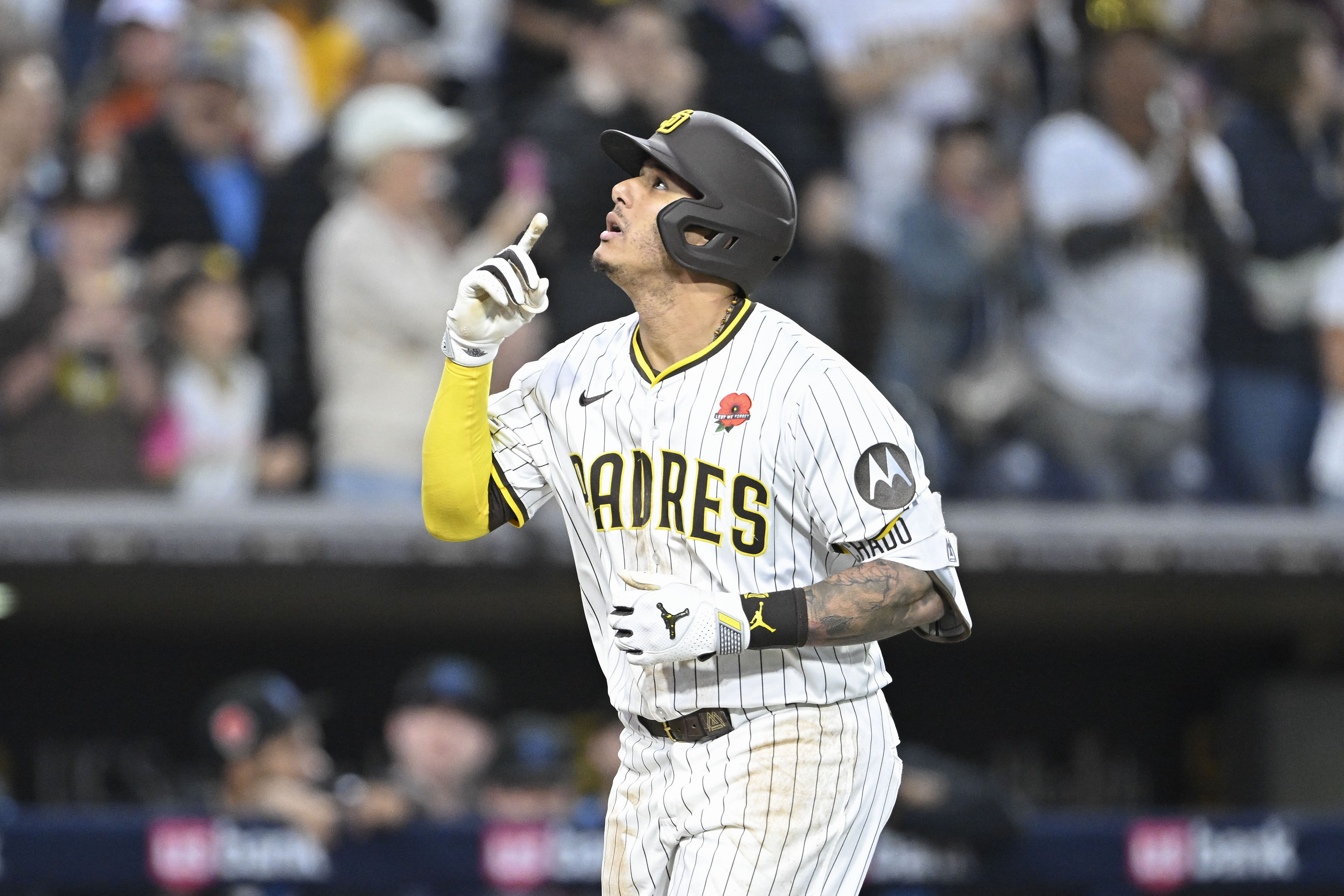 Manny Machado might leave the yard tonight - Source: Imagn